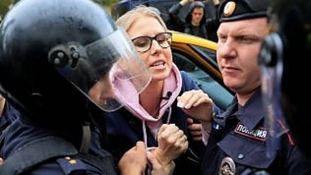 Putin arresta 600 manifestanti a Mosca. Noi siamo con l’attivista Sobol |G.C.Storti