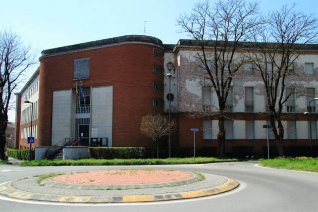 Cremona Lo stabile dell’ex Provveditorato agli Studi è cadente. La lettera aperta del Dirigente Fabio Molinari