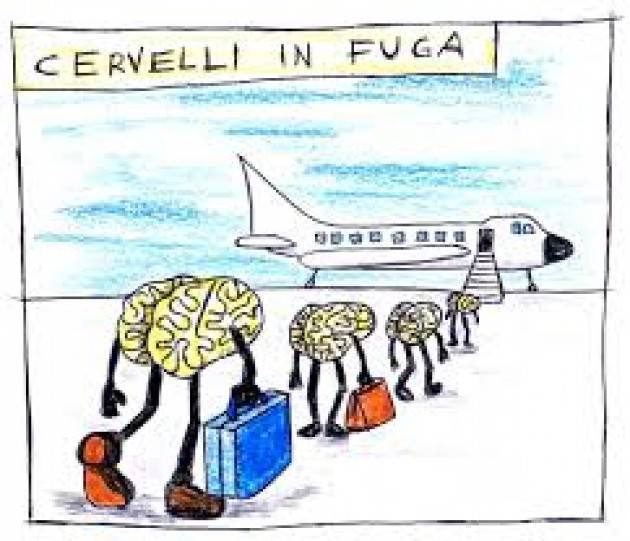 Pianeta Migranti. Pensate ai tanti italiani che emigrano anziché accanirvi sui pochi migranti che arrivano!
