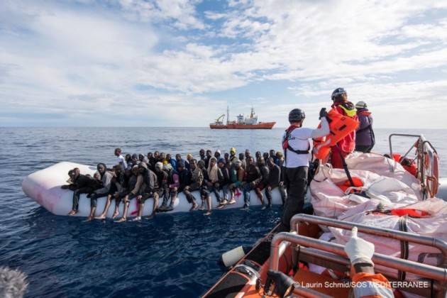 Pianeta migranti. I Comandi militari e i Centri di coordinamento europei non segnalano le imbarcazioni in difficoltà.