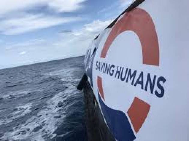 Pianeta migranti. I Comandi militari e i Centri di coordinamento europei non segnalano le imbarcazioni in difficoltà.