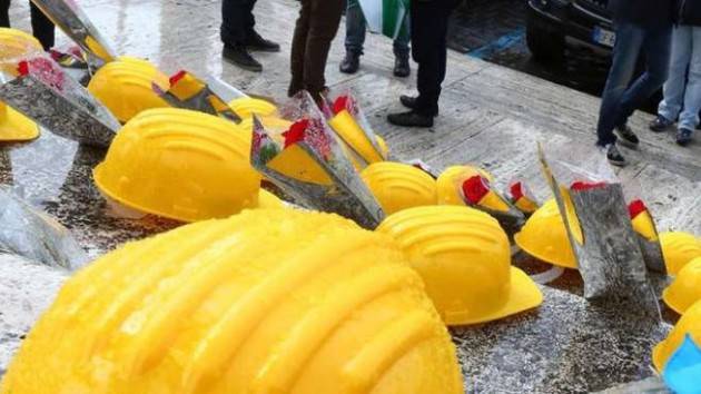 Cgil-Cisl-Uil Ennesima morte sul lavoro a Madignano (Cr)  : una sconfitta per tutta la società.