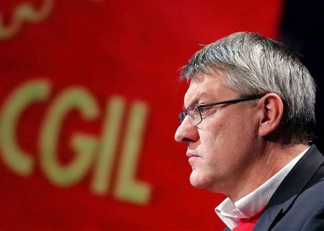 Cgil L'intervento Landini: cambiare la Fornero deve essere una priorità