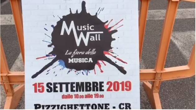 Pizzighettone Un giro al Music wall, la fiera della musica (Video E.Mandelli)