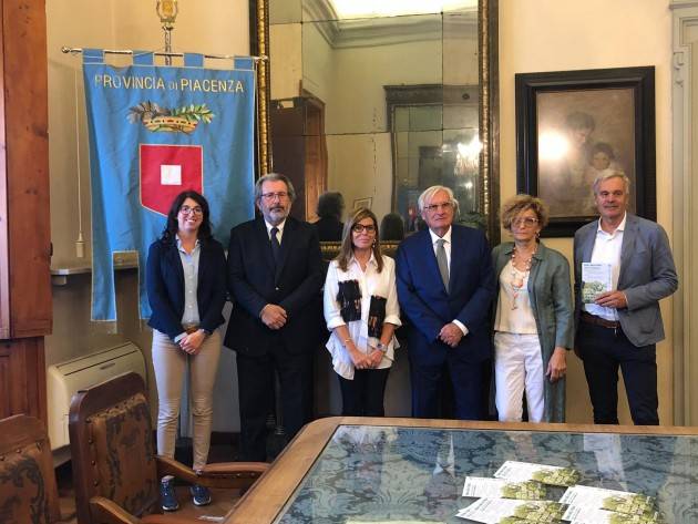 Piacenza Festa dell’albero e della natura 350 ragazzi per dare radici al futuro