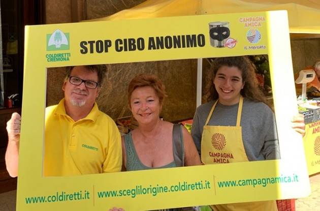 Cremona Coldiretti ‘Stop Cibo Anonimo’, ultimi giorni per firmare per la trasparenza in tavola