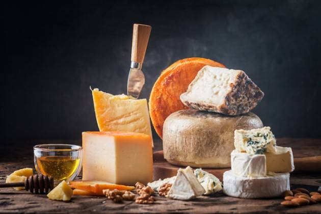 Fiere Cremona Boom delle esportazioni di formaggi e latticini nei primi 6 mesi del 2019.