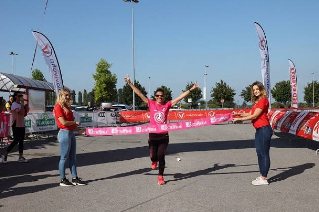 Quasi 1000 partecipanti alla StraWoman Cremona del  29 settembre 2019