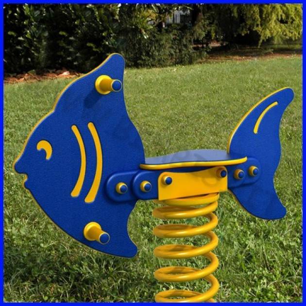 M5S Crema GARANTIRE UN’ADEGUATA MANUTENZIONE DEI GIOCHI PRESENTI NEL PARCO VIA BRAGUTI