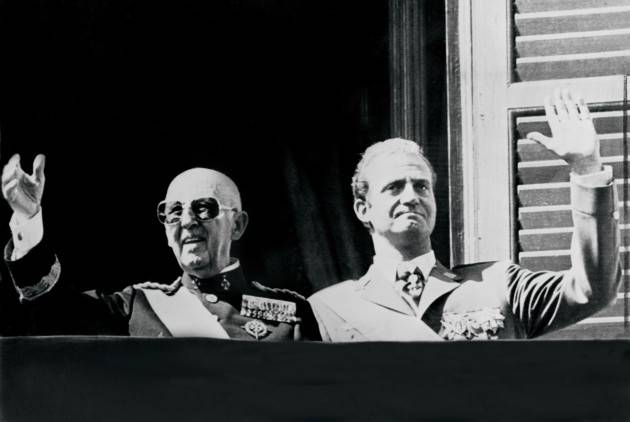 AccaddeOggi 30 ottobre 1975 – Il Principe Juan Carlos diventa re di Spagna