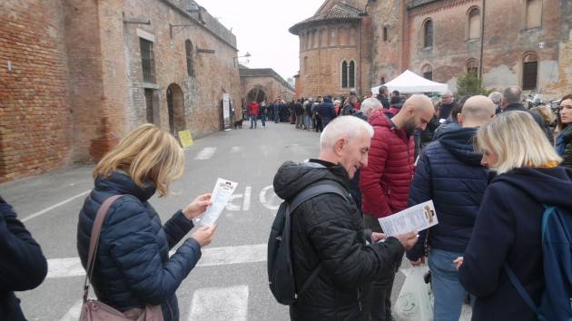 Pizzighettone Oggi Venerdì 1 Novembre alla grande  27^ Fasulin de l'òc cun le Cudeghe   1-2-3 Novembre 2019