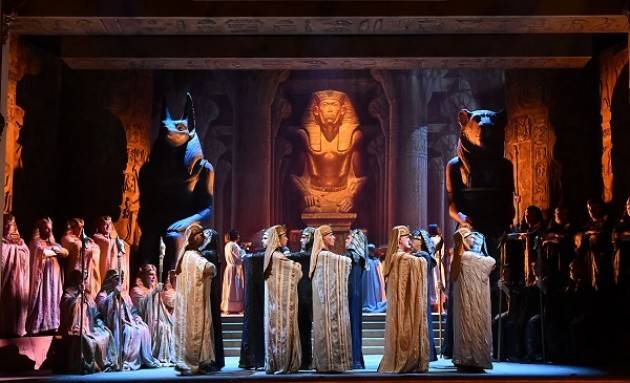 Cremona Ponchielli APERITIVO CON L’OPERA  Il 10 Novembre dedicato ad un maestoso titolo: Aida di G. Verdi.