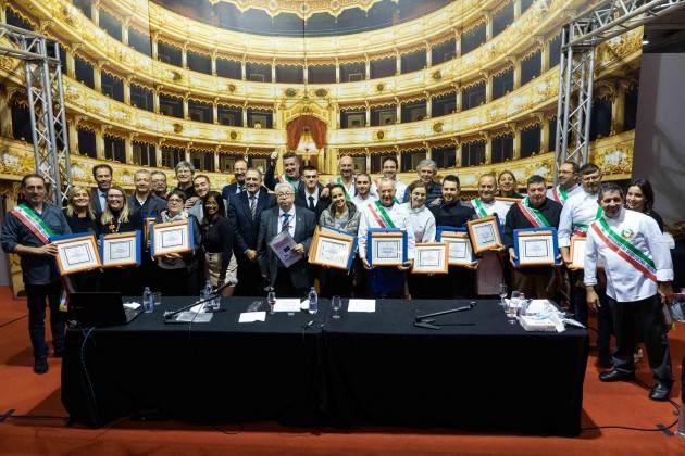 Fiere Cremona A IL BONTA’ PREMIATI GLI AMBASCIATORI DELLA CUCINA ITALIANA