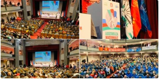 Fiom- Cgil  Assemblea dei delegati  I metalmeccanici si mobilitano