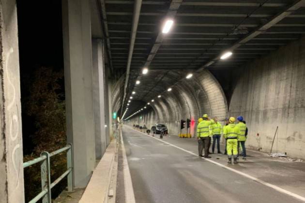 Frana a Tremosine (BS): senso unico alternato sulla Gardesana Occidentale