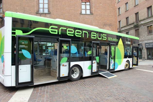 Cremona Avviata la sperimentazione dei due nuovi bus elettrici