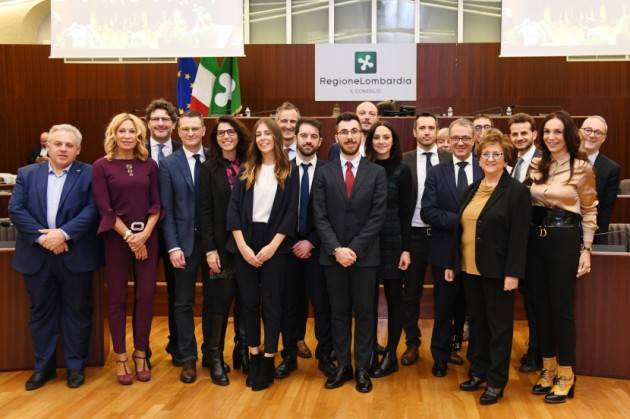 Lombardia Premiate in Consiglio regionale le quattro tesi del Concorso ‘Valutare premia’