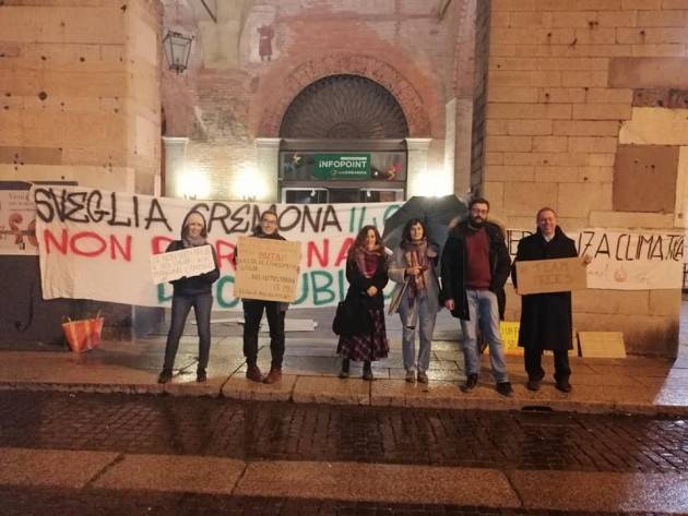 FFF Fridays For Future – Cremona Ancora in piazza lo scorso venerdì 6 dicembre 2019