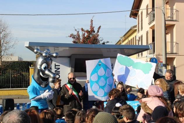 Gadesco Pieve Delmona, Padania Acque : inaugurata la casa dell’acqua Fonte Ardole. (Video G.C.Storti)