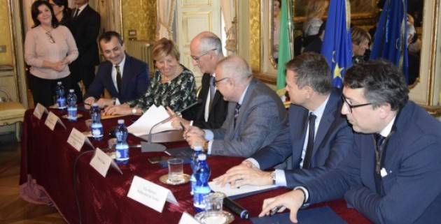 Torino: Gabrielli firma protocollo per formazione integrata