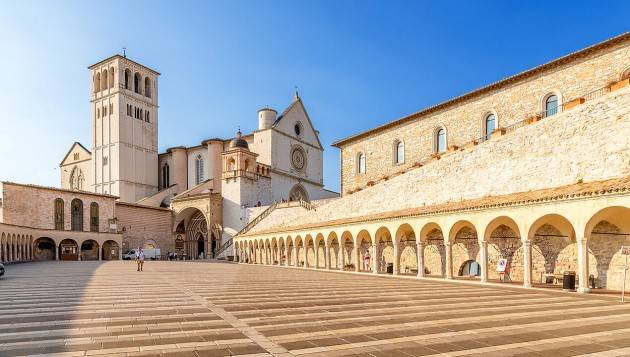 AISE AD ASSISI OLTRE 2000 GIOVANI DA 115 PAESI PER L’INCONTRO CON PAPA FRANCESCO SULLA NUOVA ECONOMIA