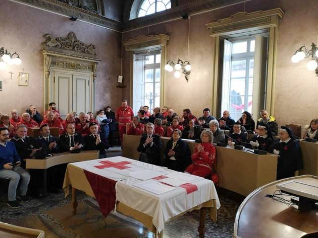 LA CROCE ROSSA DI VOGHERA PREMIA I VOLONTARI E FESTEGGIA CON LA CITTA’