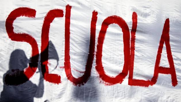 Istruzione Scuola, rottura con Flc Cgil, Cisl Fsur, Uil Scuola Rua, Snals Confsal e Gilda sindacati e ministero