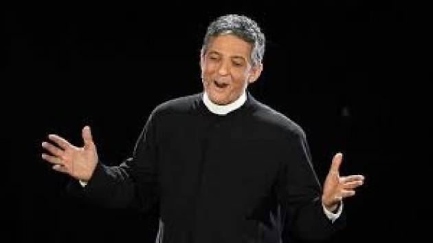 Sanremo 2020, (San) Fiorello apre il Festival e benedice Amadeus