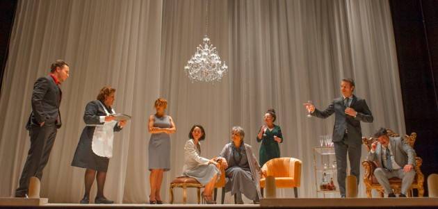 MINE VAGANTI CON LA REGIA DI FERZAN OZPETEK AL TEATRO PONCHIELLI