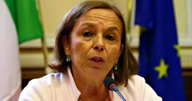 Lamorgese: ''L'odio è un'emergenza. Serve igiene delle parole e dei comportamenti anche in politica''