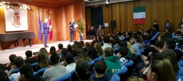 Terni: l’amore per la Bandiera nella città di San valentino