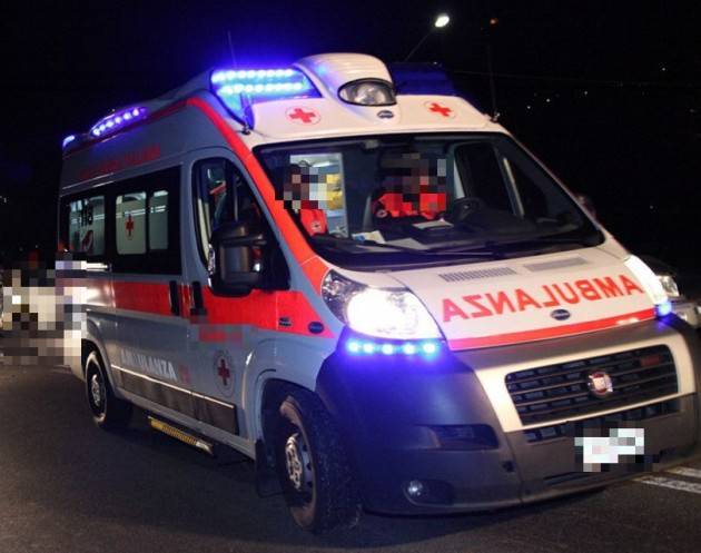 Incidenti stradali: 6 morti e 4 feriti nel giro di poche ore