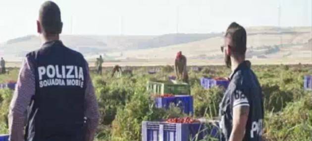 Cgil Agricoltura Lotta al caporalato, se il Parlamento non fa il suo dovere di Antonio Gagliardi