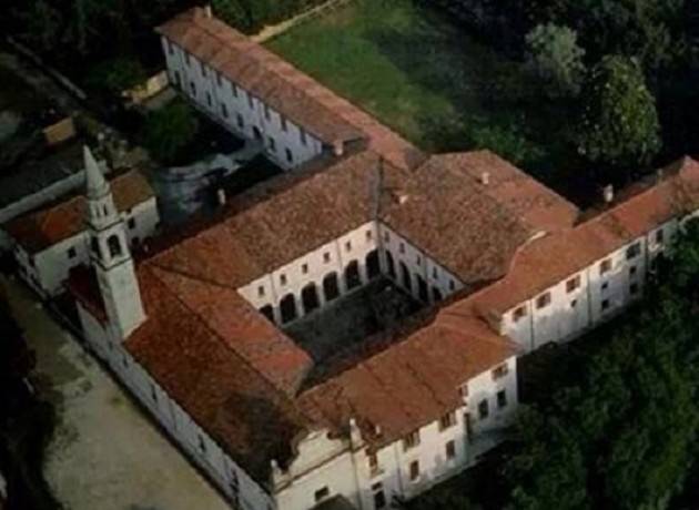 Maggioranza e minoranza unite per salvare la scuola primaria di Cavatigozzi