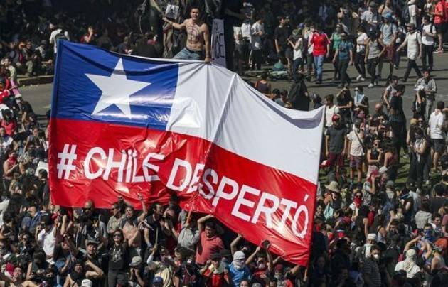 Sudamerica  Cile, le cause del risveglio sociale sono profonde| di Susanna Camusso, Sergio Bassoli