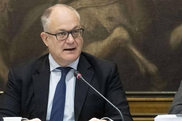 Gualtieri: il taglio dell'Irpef dipenderà dal quadro economico