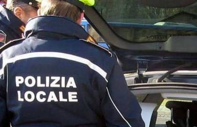 BRESCIA: SPACCIO DI DROGA,  LA POLIZIA LOCALE ARRESTA UNA PERSONA IN CENTRO STORICO 