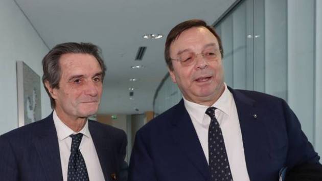 LNews-CORONAVIRUS, PRESIDENTE FONTANA: RAGGIUNTO ACCORDO CON CONFINDUSTRIA LOMBARDIA SU MODALITA' CHE DEVONO ADOTTARE AZIENDE CHE ANDRANNO AVANTI A PRODURRE