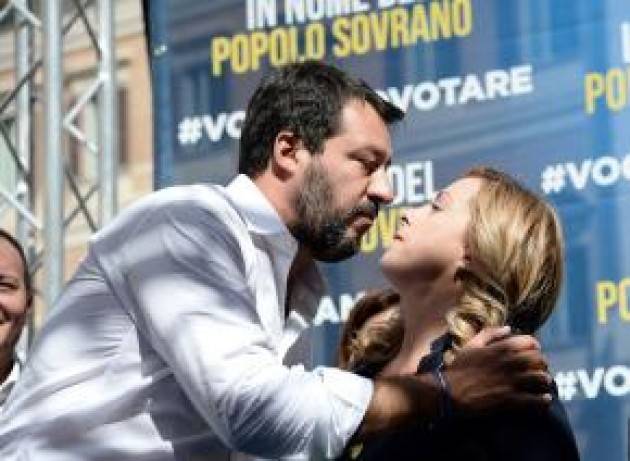 La Lega resta sotto il 30%. Il coronavirus congela il gradimento dei partiti 