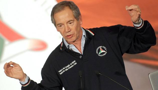 Strappo della Lombardia sul nuovo ospedale. Fontana nomina Bertolaso