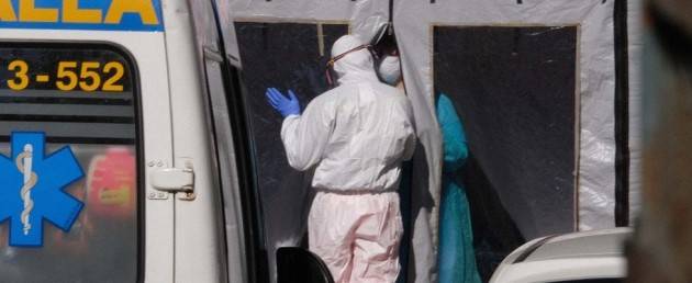 Covid-19: perché in Italia più decessi che in Cina?