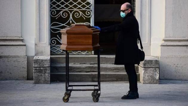 Solo l'1,2% dei deceduti non aveva patologie