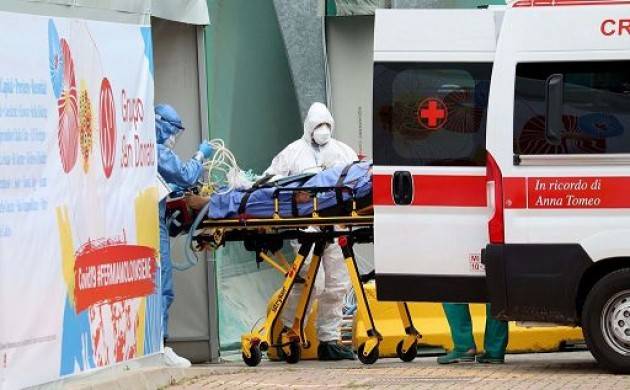 Per la prima volta ricoveri in calo in Lombardia