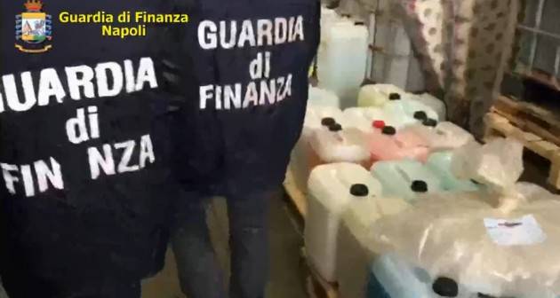 Sequestrata fabbrica abusiva di igienizzante