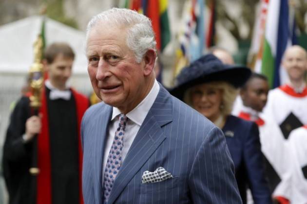 Il principe Carlo è positivo al coronavirus