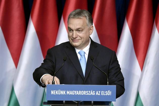 Ungheria: pieni poteri a Orbán