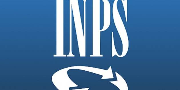 Inps smentisce bufala su bonus per studenti