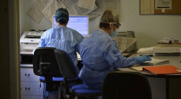 Sale a 87 il totale dei medici morti in Italia