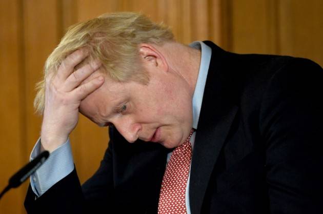 Johnson twitta dall’ospedale: sto bene e lavoro