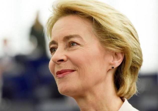 Von der Leyen: ''Anziani isolati fino a fine anno''